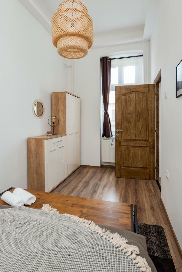 Central Kira Apartment Budapeşte Dış mekan fotoğraf